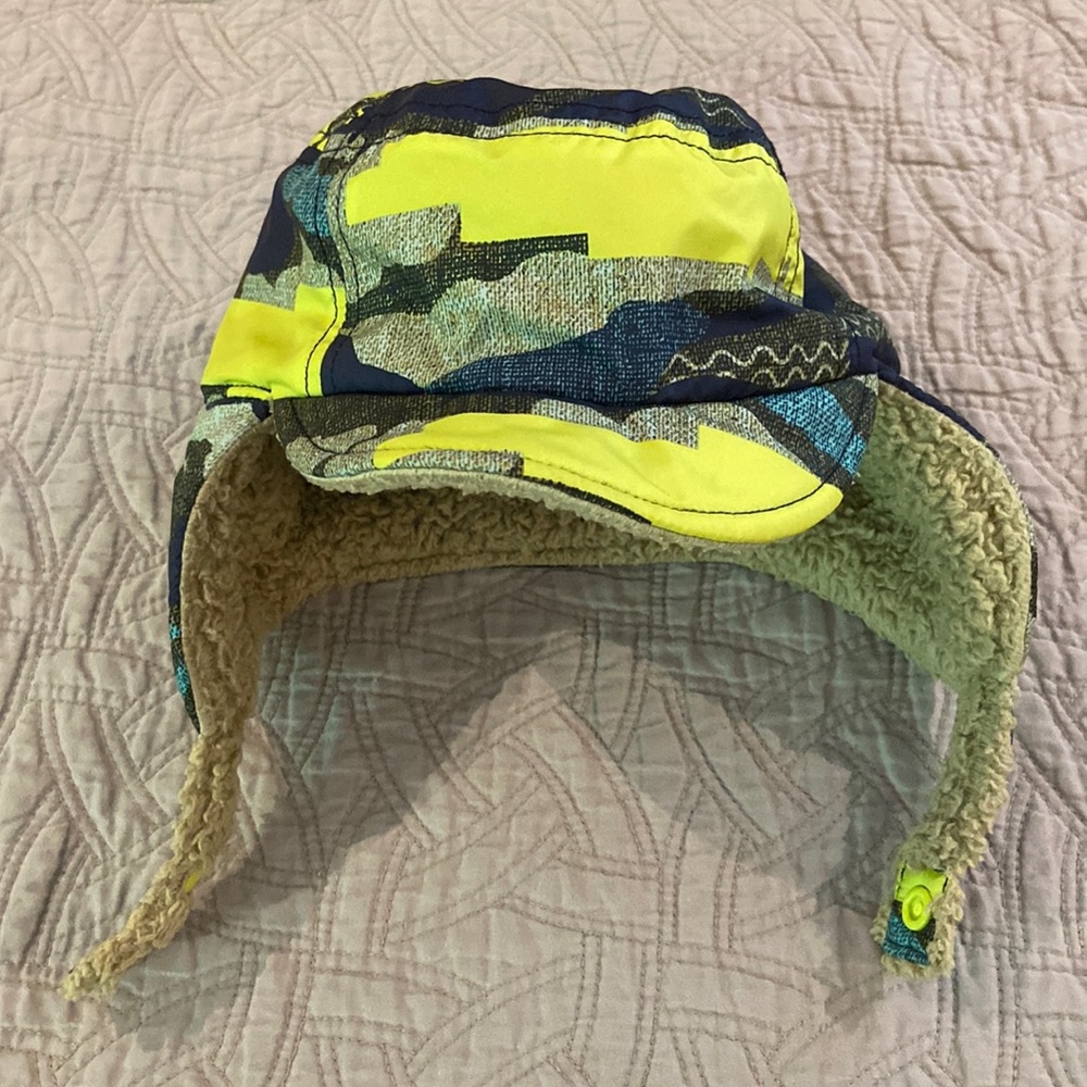 Patagonia Hat 12pm a